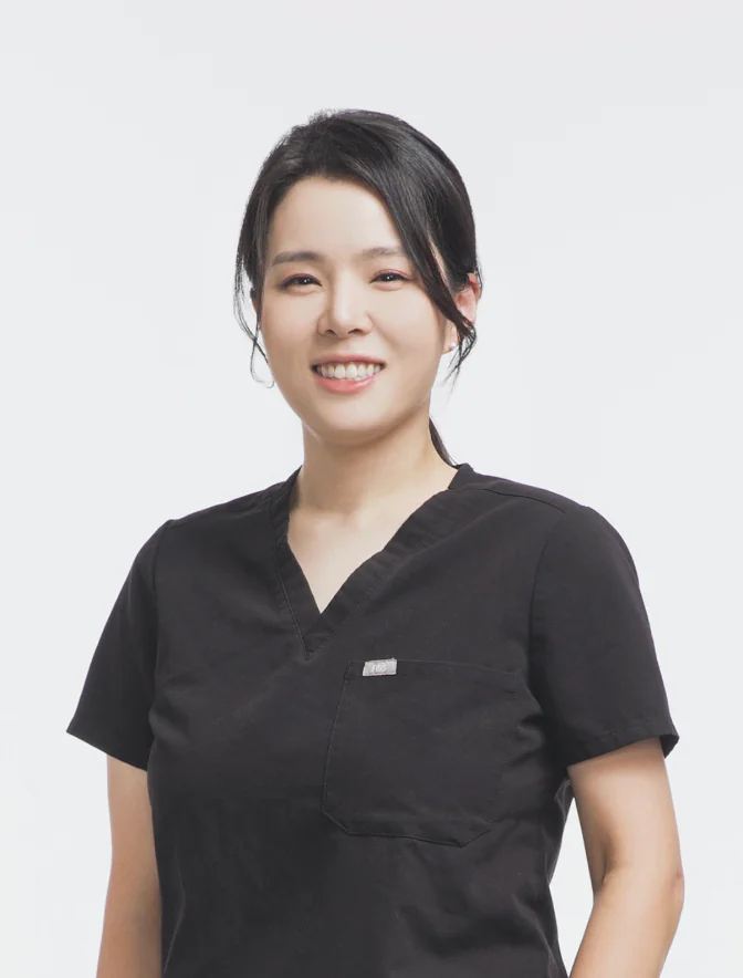 Dr. Jinjoo Lee, dentist at Ace Dental Boston in Boston, MA